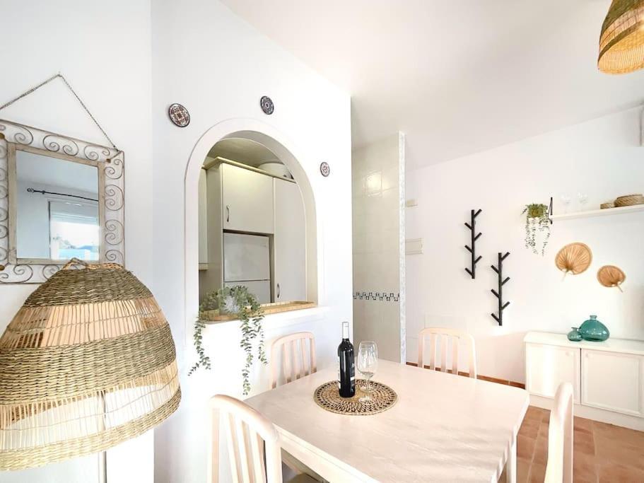 Ks Costa Mayka - San Jose - Kaleria Suites Екстер'єр фото